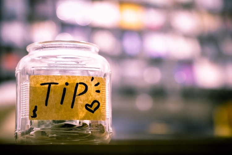 An jar for collecting tips